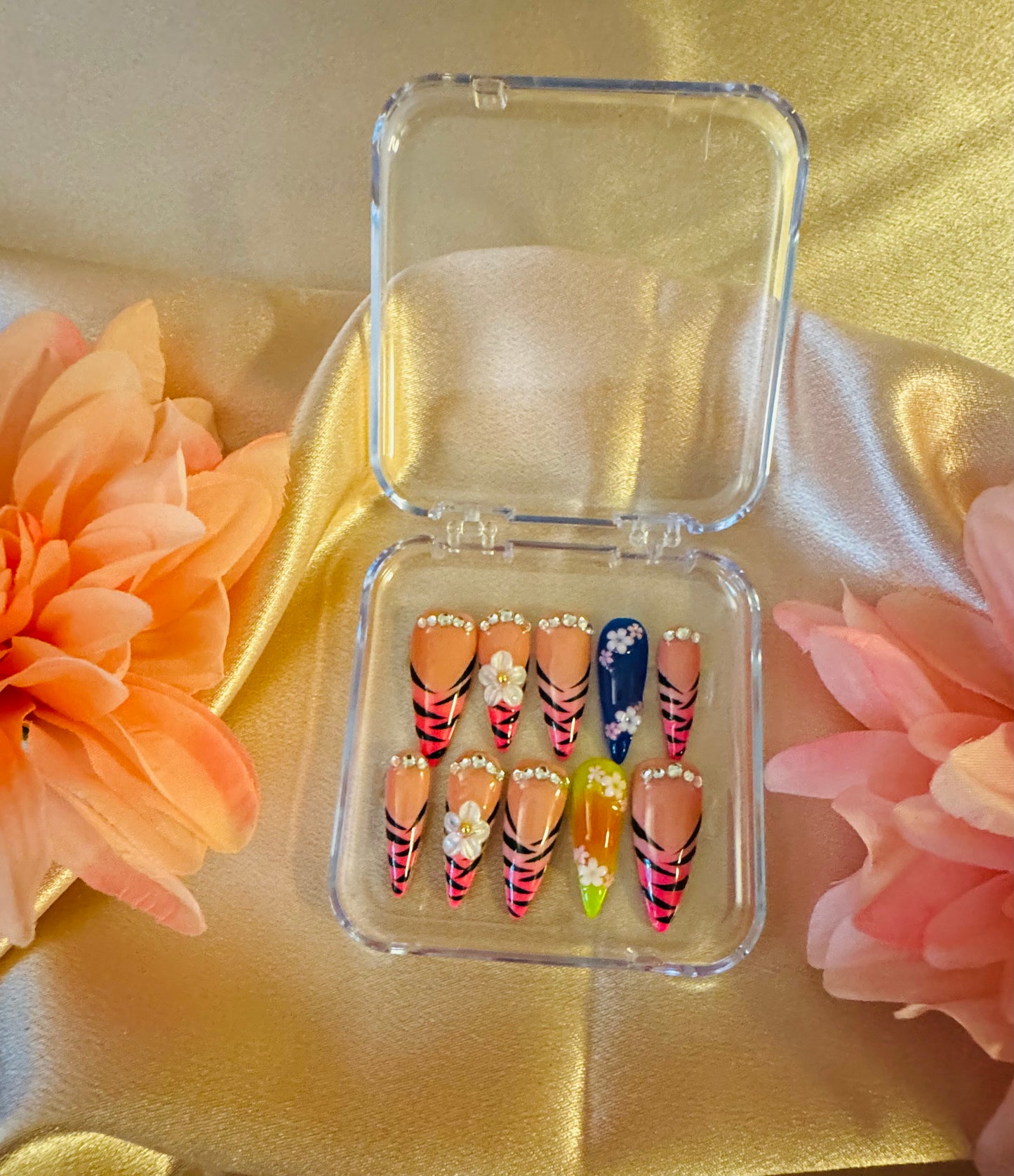 Press-On Nail Collection