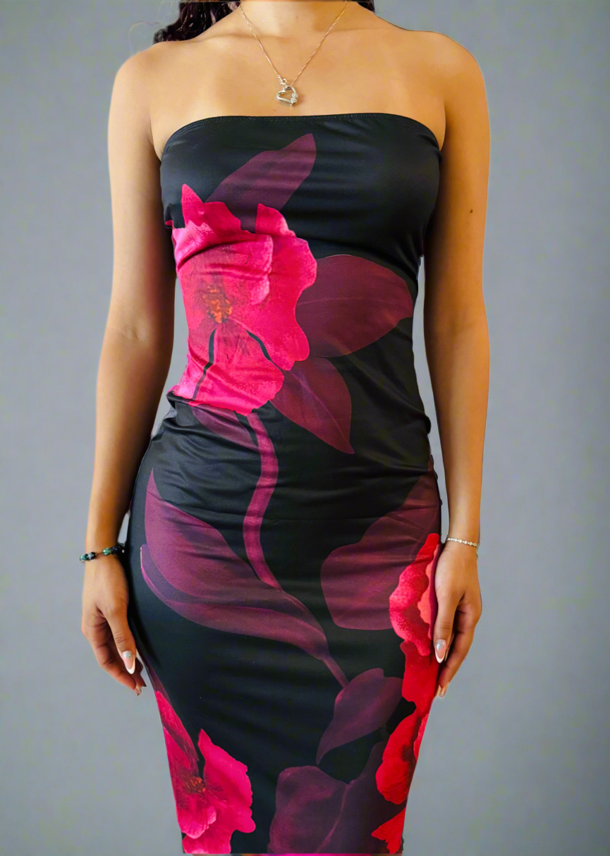 “Crimson Bloom” -Bold Beautiful,and Unforgettable