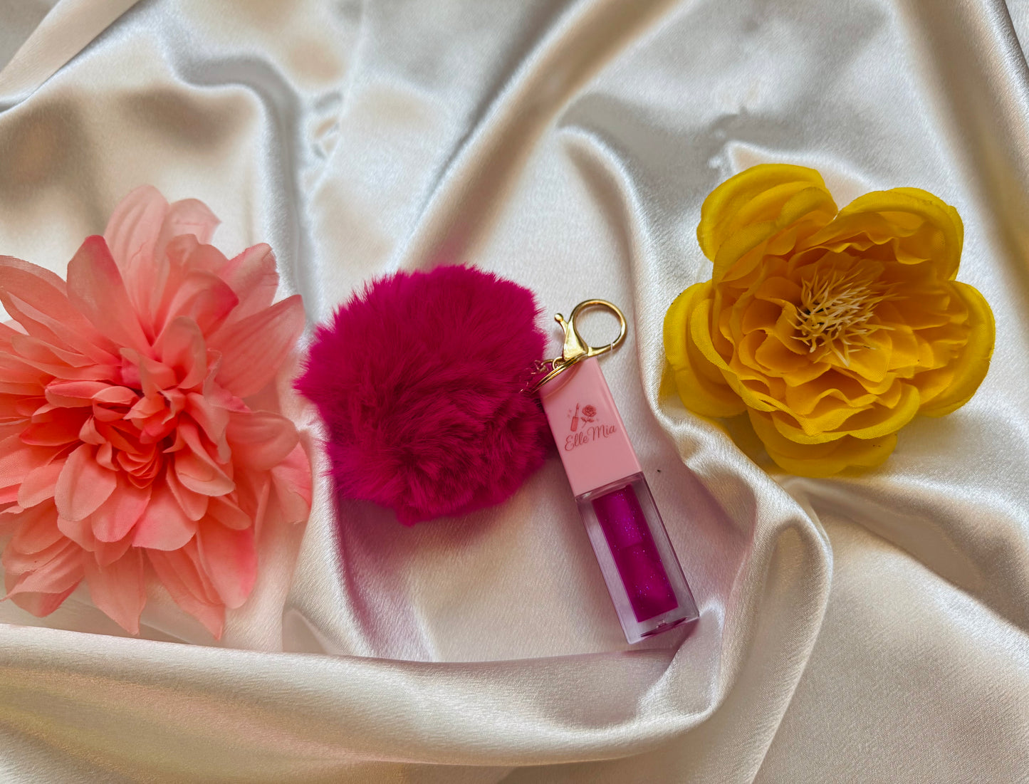 Elle Mia Gloss Keychains Collection